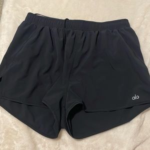 Alo Yoga Running shorts